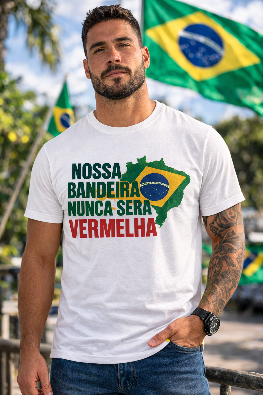 Camiseta - Nossa Bandeira Nunca será vermelha - Quality Unissex.